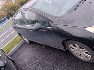 2012 Peugeot 408 I, чёрный, 390000 рублей, вид 3