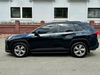 2019 Toyota RAV4 V (XA50), синий, 3050000 рублей, вид 4