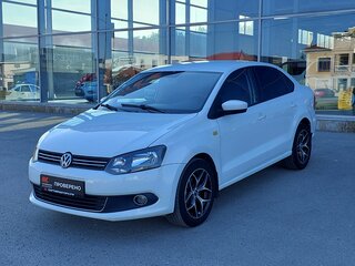 2015 Volkswagen Polo V, белый, 649000 рублей, вид 1