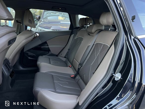 2025 BMW X3 Long 30L xDrive IV (G45/G48), чёрный, 6990000 рублей - вид 7