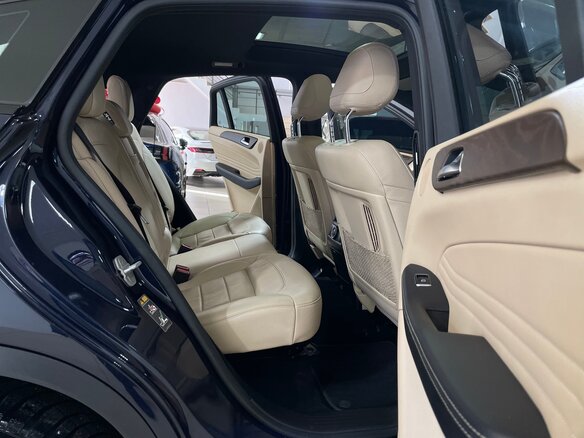 2015 Mercedes-Benz GLE Coupe 400 I (C292), синий, 3850000 рублей - вид 17