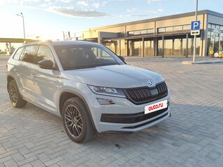 2018 Skoda Kodiaq I, серый, 3000000 рублей, вид 3