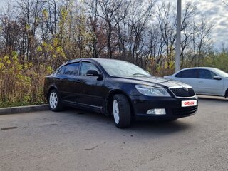 2011 Skoda Octavia II (A5) Рестайлинг, чёрный, 700000 рублей, вид 3