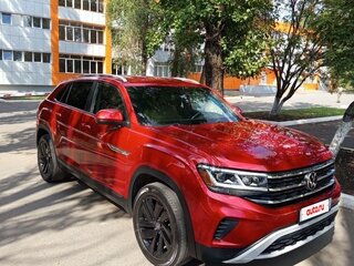 2020 Volkswagen Atlas Cross Sport I, красный, 4000000 рублей, вид 2