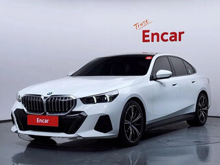 2026 BMW 5 серии 530i VIII (G60/G61/G68), белый, 8705564 рублей, вид 1
