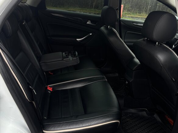 2013 Ford Mondeo IV Рестайлинг, белый, 540000 рублей - вид 9