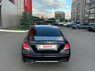 2018 Mercedes-Benz E-Класс 400 V (W213, S213, C238), чёрный, 3290000 рублей, вид 4