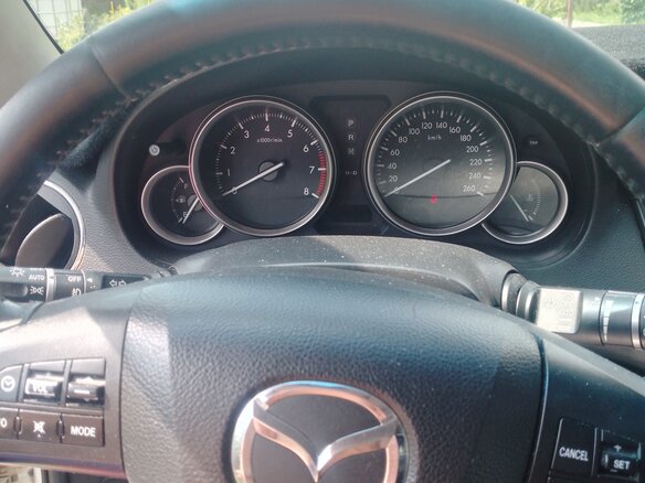 2011 Mazda 6 II (GH) Рестайлинг, белый, 1120000 рублей - вид 3