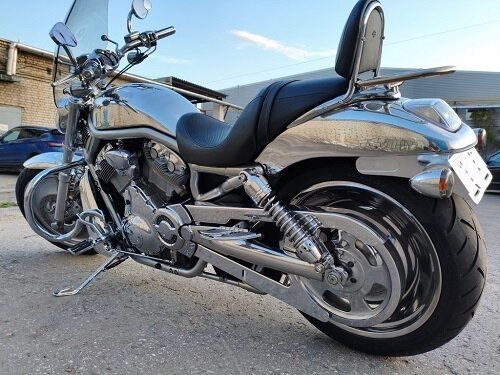 2006 Harley-Davidson V-Rod, серебристый, 1200000 рублей - вид 4