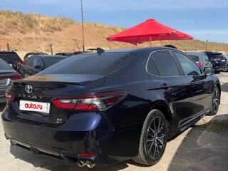 2022 Toyota Camry US Market VIII (XV70) Рестайлинг, синий, 2050000 рублей, вид 3