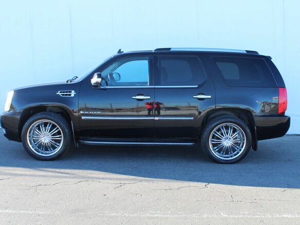 2006 Cadillac Escalade III, чёрный, 1100000 рублей - вид 3
