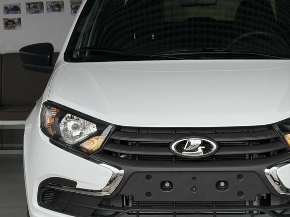 2026 Lada (ВАЗ) Granta I Рестайлинг, белый, 850000 рублей - вид 8