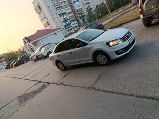 2019 Volkswagen Polo V Рестайлинг, белый, 590000 рублей, вид 3