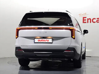 2025 Kia Carnival IV Рестайлинг, белый, 5000000 рублей, вид 5
