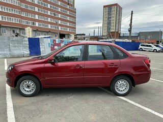 2026 Lada (ВАЗ) Granta I Рестайлинг, красный, 1087000 рублей, вид 2