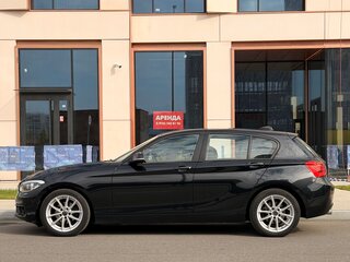 2017 BMW 1 серии 118i II (F20/F21) Рестайлинг 2, чёрный, 1499000 рублей, вид 2