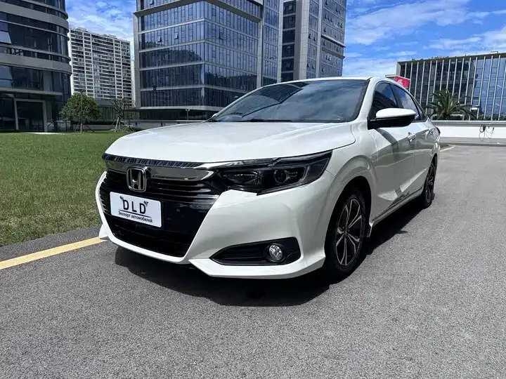 Открыть фотографии: Honda Crider II Рестайлинг