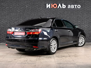 2016 Toyota Camry VII (XV50) Рестайлинг, чёрный, 2090000 рублей, вид 4