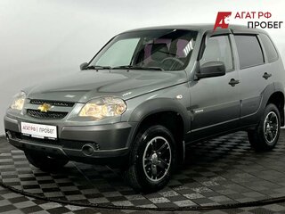 2018 Chevrolet Niva I Рестайлинг, серый, 860000 рублей, вид 2