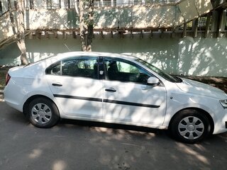 2015 Skoda Rapid I, белый, 750000 рублей, вид 3