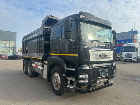 2023 Sinotruk Sitrak C7H, чёрный, 5000000 рублей, вид 5