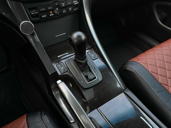 2011 Honda Accord VIII Рестайлинг, серый, 1380000 рублей - вид 19