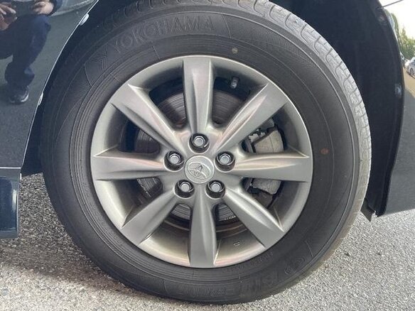 2017 Toyota Wish II Рестайлинг, чёрный, 1545000 рублей - вид 9