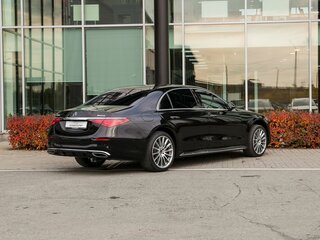 2020 Mercedes-Benz S-Класс 450 Long 4MATIC VII (W223), чёрный, 9700000 рублей, вид 2