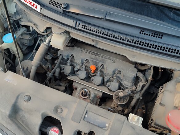 2013 Honda Stepwgn IV Рестайлинг, белый, 1370000 рублей - вид 12