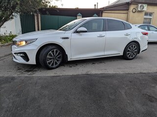 2018 Kia Optima IV Рестайлинг, белый, 1290000 рублей, вид 5