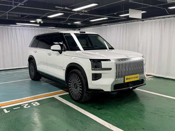 2026 Zeekr 9X 55 kWh (до 3.5 т), белый, 9800700 рублей - вид 1