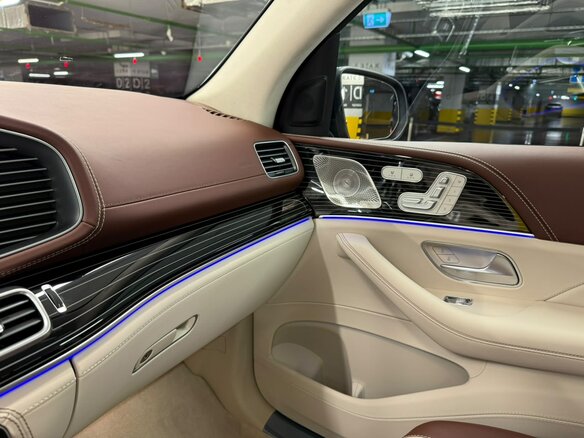 2026 Mercedes-Benz Maybach GLS 600 I Рестайлинг, чёрный, 29980000 рублей - вид 31