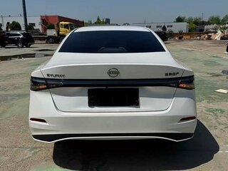 2026 Nissan Sylphy V (B19), белый, 1580000 рублей, вид 4