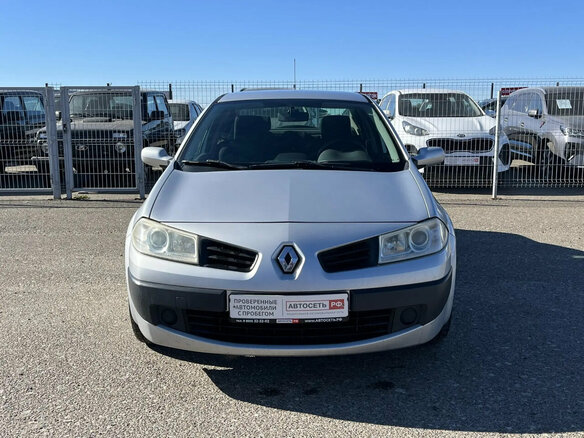 2007 Renault Megane II Рестайлинг, серый, 340000 рублей - вид 1