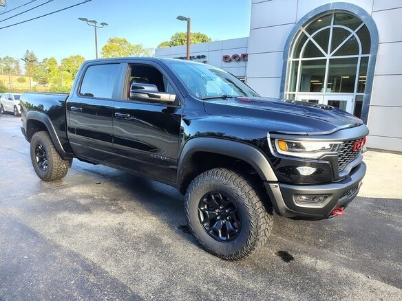 2026 Ram 1500 TRX SRT V Рестайлинг, чёрный, 17460000 рублей - вид 1