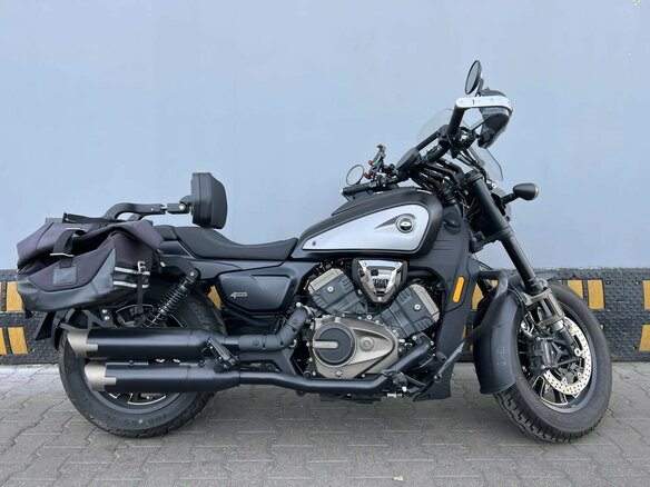 2025 QJMotor SRV 600 V, чёрный, 585000 рублей - вид 1