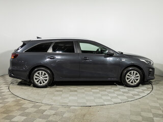 2019 Kia Ceed III, серый, 1449777 рублей, вид 4