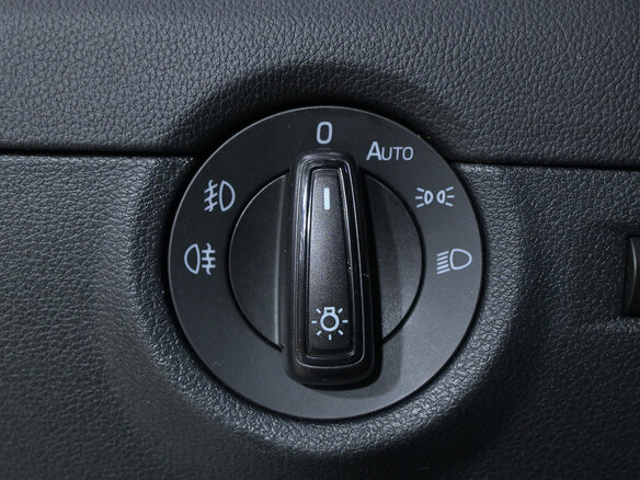 2014 Skoda Octavia III (A7), серебристый, 1050000 рублей - вид 11