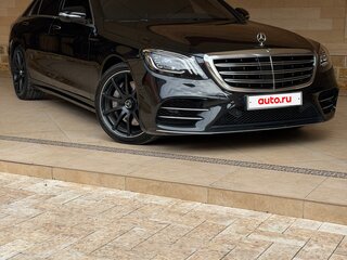 2017 Mercedes-Benz S-Класс 560 Long VI (W222, C217) Рестайлинг, чёрный, 5100000 рублей, вид 3
