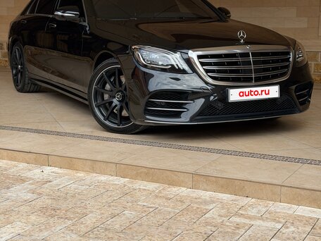 2017 Mercedes-Benz S-Класс 560 Long VI (W222, C217) Рестайлинг, чёрный, 5100000 рублей, вид 3