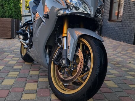 2015 Suzuki GSX-S 1000 F, серый, 790000 рублей, вид 3