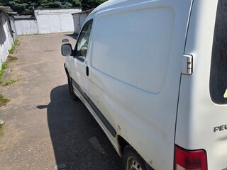 2010 Peugeot Partner II, белый, 250000 рублей, вид 5