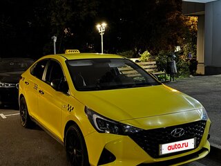 2021 Hyundai Solaris II Рестайлинг, жёлтый, 1650000 рублей, вид 4