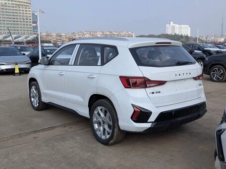 2026 Jetta VS5 I Рестайлинг 2, белый, 1950000 рублей, вид 3