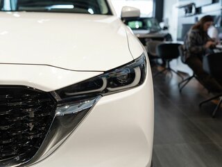2026 Mazda CX-5 II Рестайлинг, белый, 3230000 рублей, вид 2