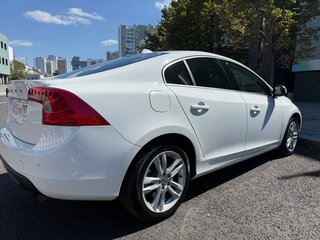 2012 Volvo S60 II, белый, 1790000 рублей, вид 5