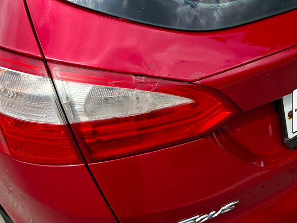 2012 Ford Focus III, красный, 800000 рублей - вид 8