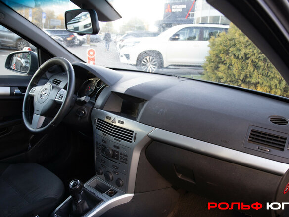 2009 Opel Astra H Рестайлинг, серый, 423000 рублей - вид 6