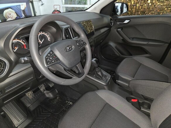 2026 Lada (ВАЗ) Iskra, чёрный, 1445000 рублей - вид 18