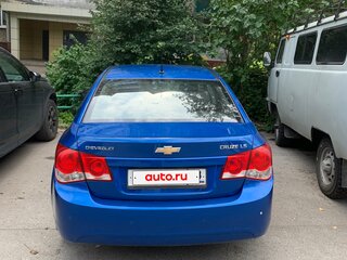 2011 Chevrolet Cruze I, синий, 700000 рублей, вид 3